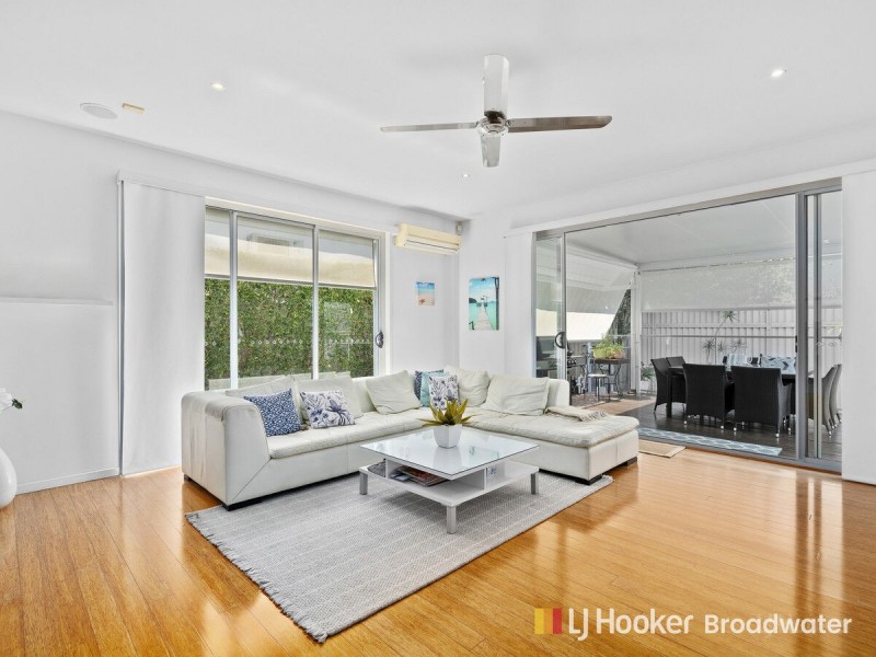 3/156 Muir Street, Labrador QLD 4215