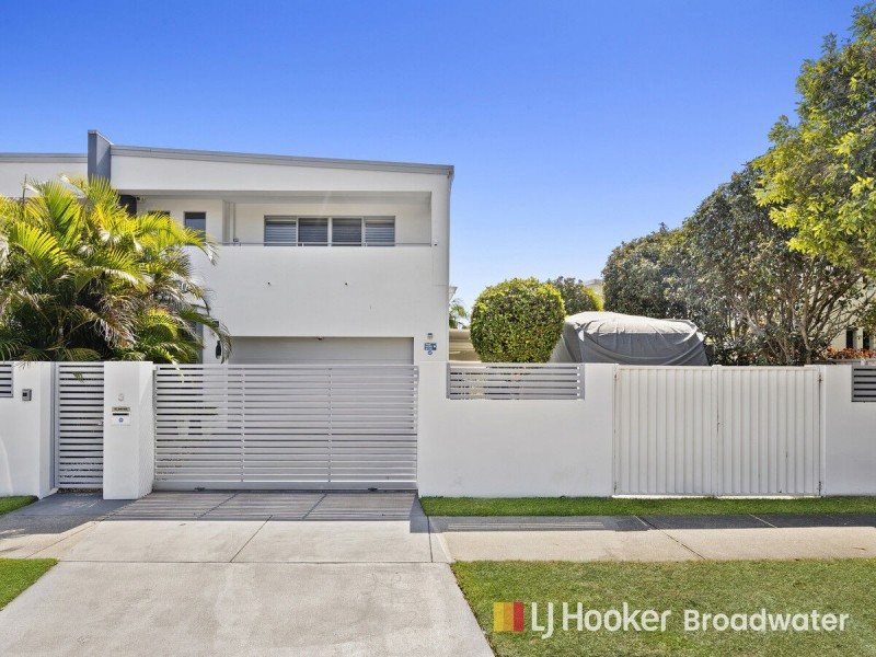 3/156 Muir Street, Labrador QLD 4215