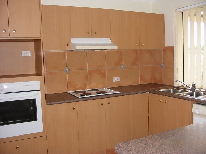 14 Midway Terrace, Pacific Pines QLD 4211