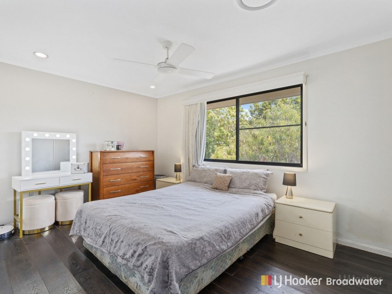 9/63 Olsen Avenue, Labrador QLD 4215