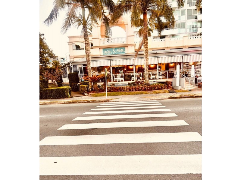 2/23 Labrador Street, Labrador QLD 4215