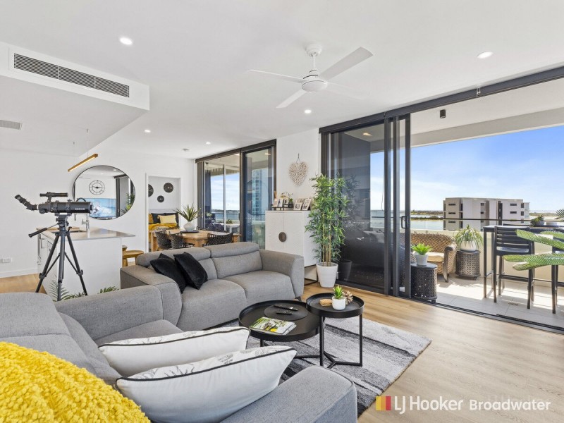 905/110 Frank Street, Labrador QLD 4215