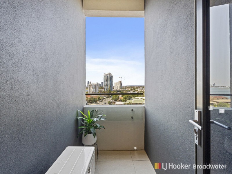 905/110 Frank Street, Labrador QLD 4215