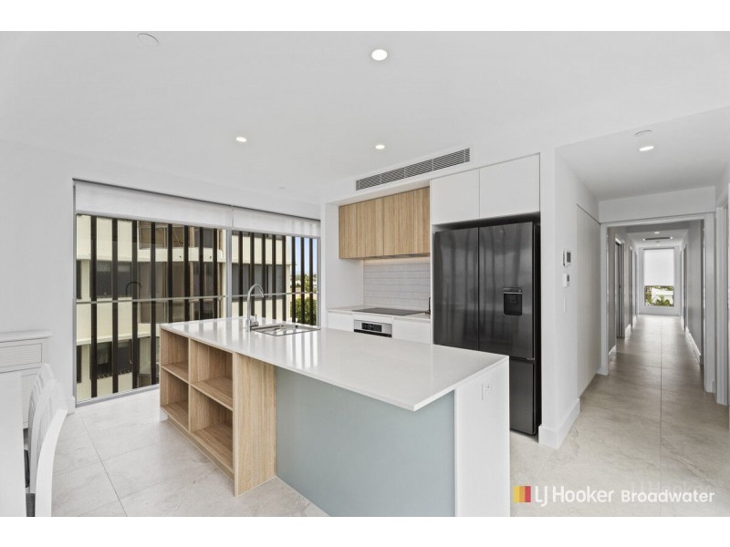 4/536 Marine Parade, Biggera Waters QLD 4216