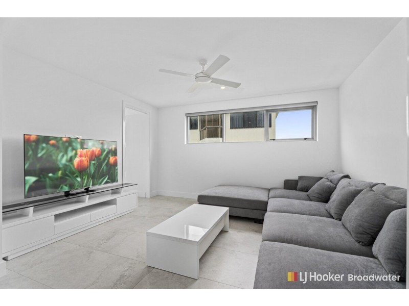 4/536 Marine Parade, Biggera Waters QLD 4216