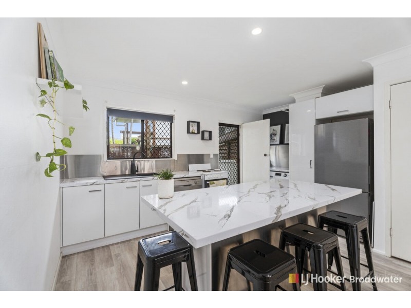 4/22 Central Street, Labrador QLD 4215