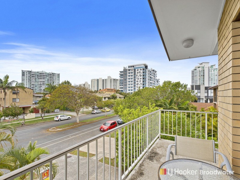 5/34 Imperial Parade, Labrador QLD 4215