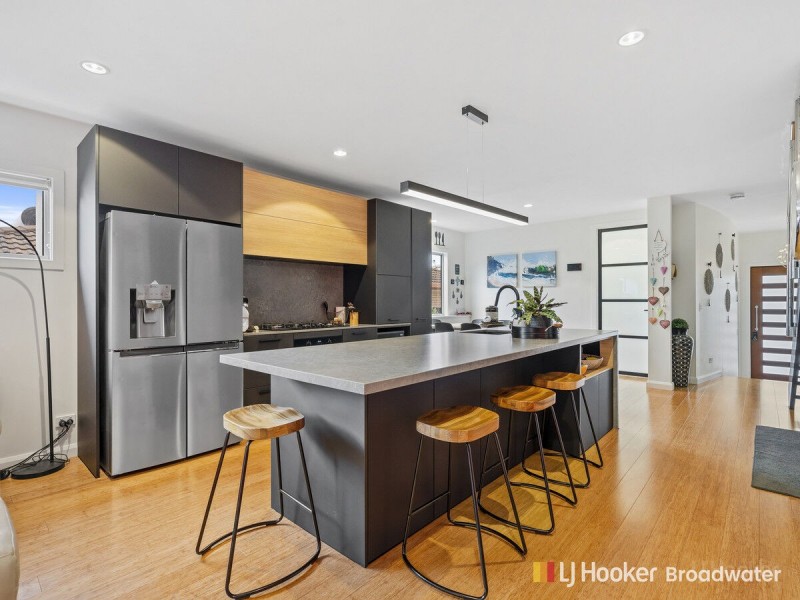 2/29 Cawthray Street, Biggera Waters QLD 4216