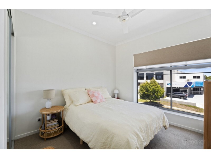 1/77 Minnie Street, Southport QLD 4215