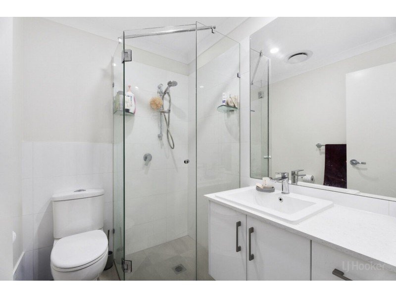 1/77 Minnie Street, Southport QLD 4215