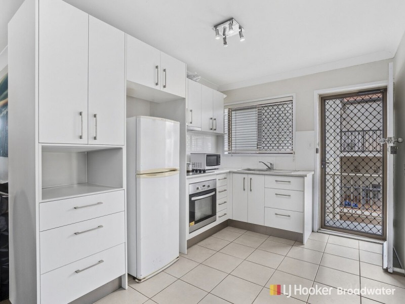 8/39 Lenneberg Street, Southport QLD 4215