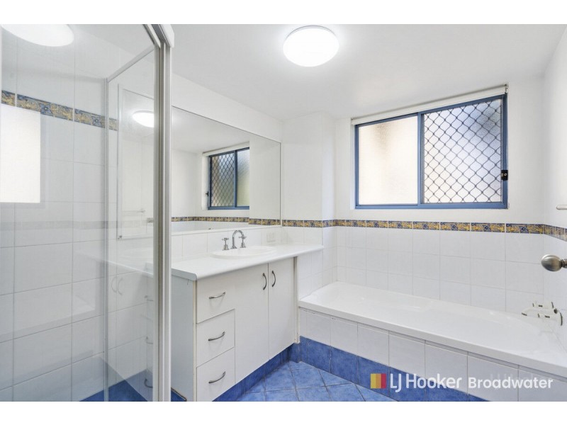 7/89 Frank Street, Labrador QLD 4215