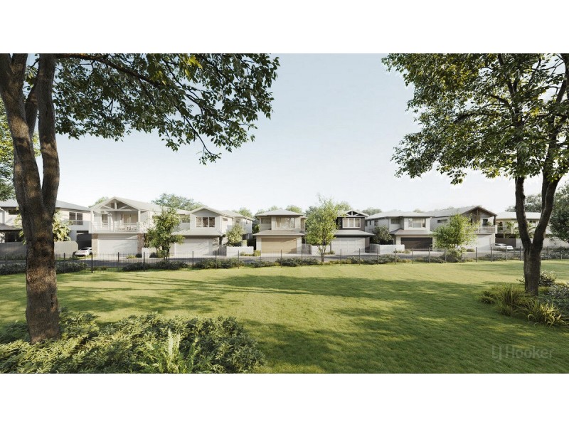 4 Teresa Lane, Labrador QLD 4215