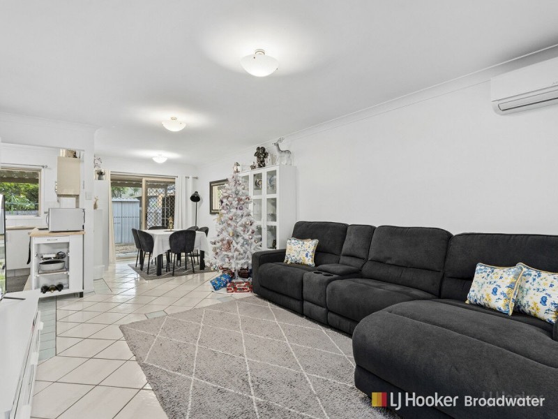 32/21 Usher Avenue, Labrador QLD 4215