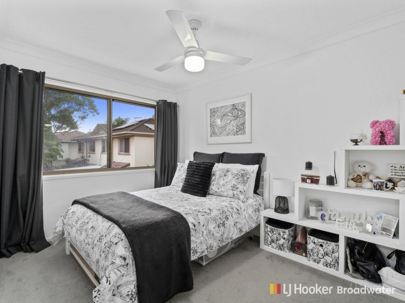 32/21 Usher Avenue, Labrador QLD 4215