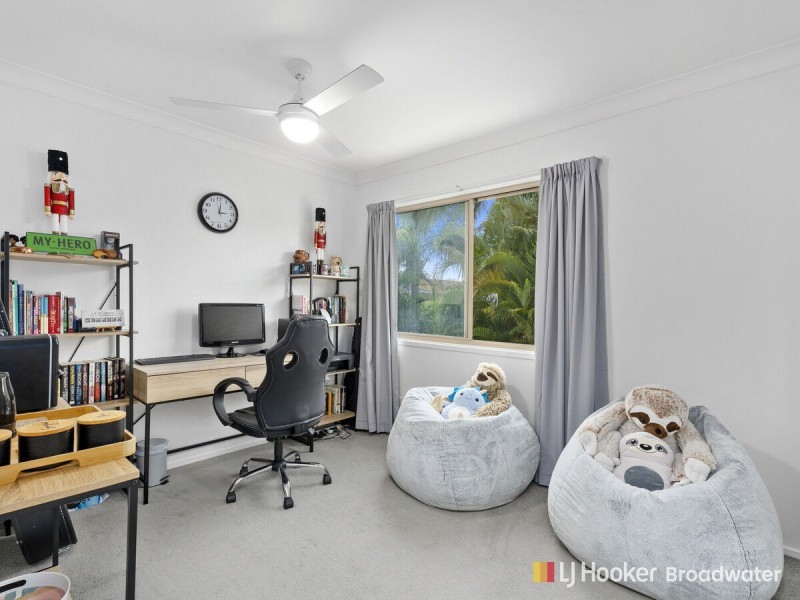 32/21 Usher Avenue, Labrador QLD 4215