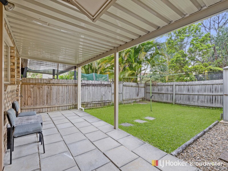 32/21 Usher Avenue, Labrador QLD 4215
