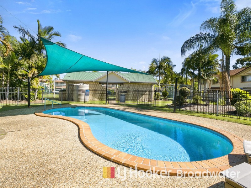 32/21 Usher Avenue, Labrador QLD 4215