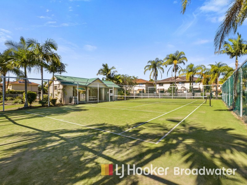 32/21 Usher Avenue, Labrador QLD 4215