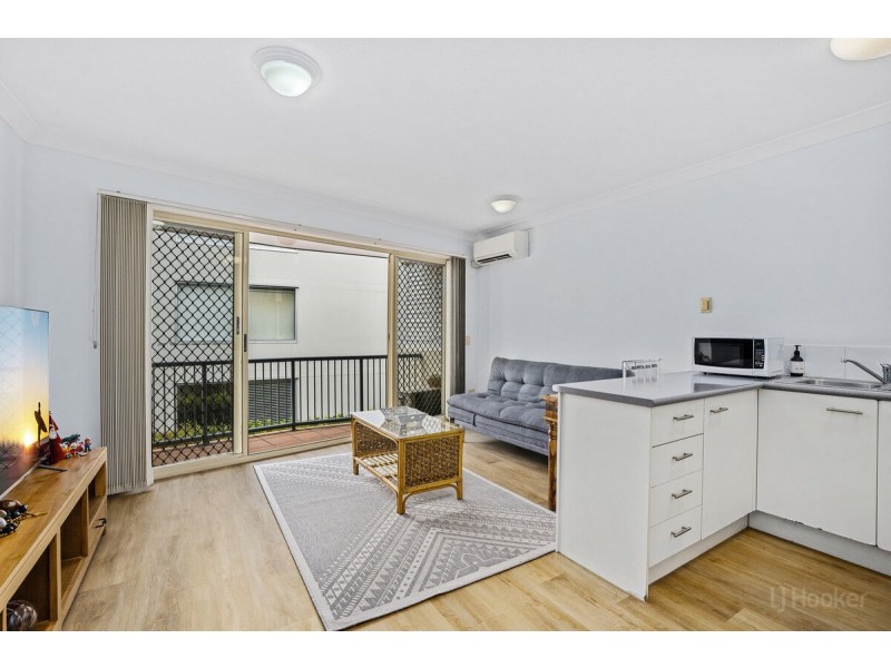 15/416 Marine Parade, Biggera Waters QLD 4216