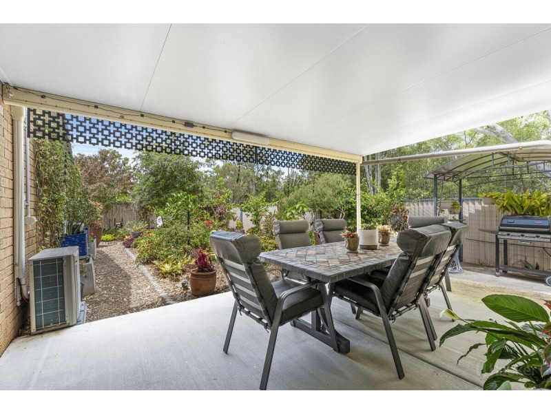 2/31 Morinda Way, Labrador QLD 4215