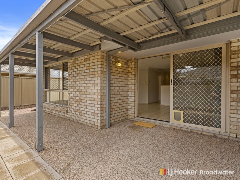 2/6 Gemma Glade, Labrador QLD 4215