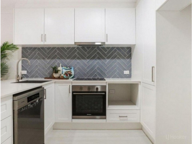 97/150 Marine Parade, Southport QLD 4215