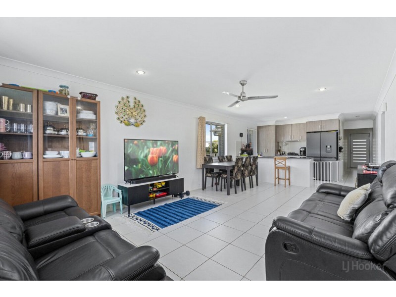 10 Altona Street, Pimpama QLD 4209