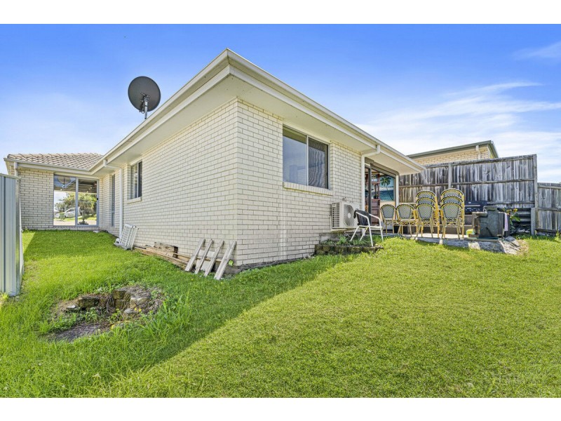 10 Altona Street, Pimpama QLD 4209