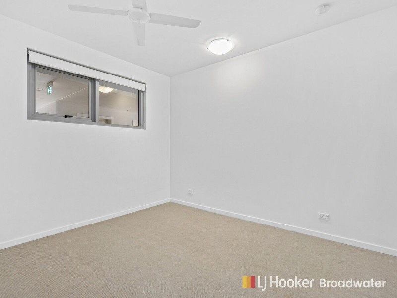 203/378 Marine Parade, Labrador QLD 4215