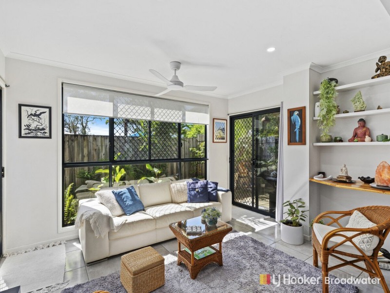 16/170 Whiting Street, Labrador QLD 4215