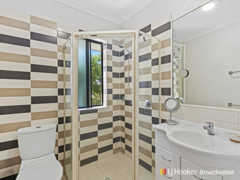 16/170 Whiting Street, Labrador QLD 4215