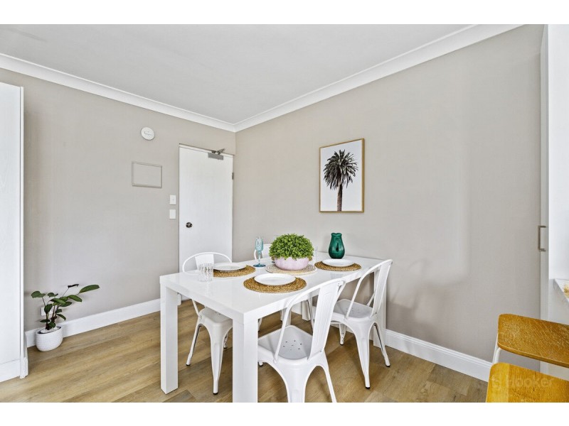 31/125 Frank Street, Labrador QLD 4215