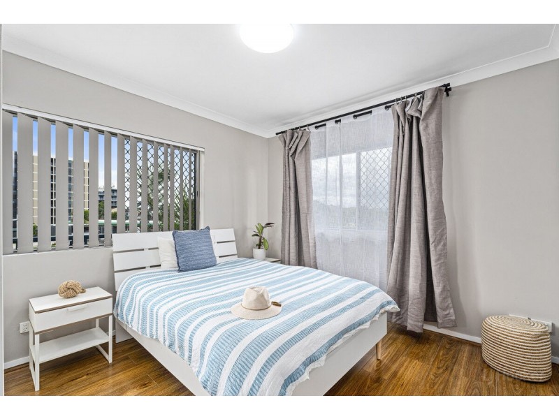 31/125 Frank Street, Labrador QLD 4215