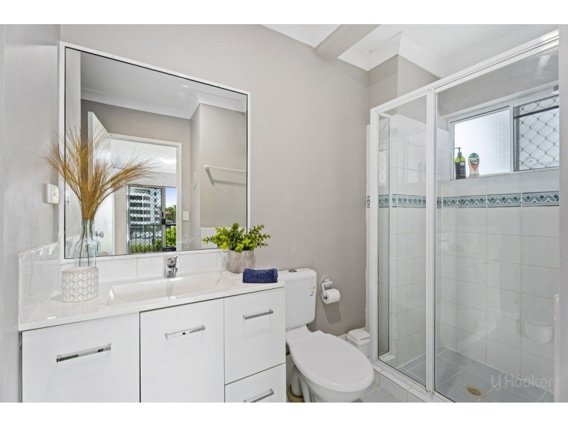 31/125 Frank Street, Labrador QLD 4215