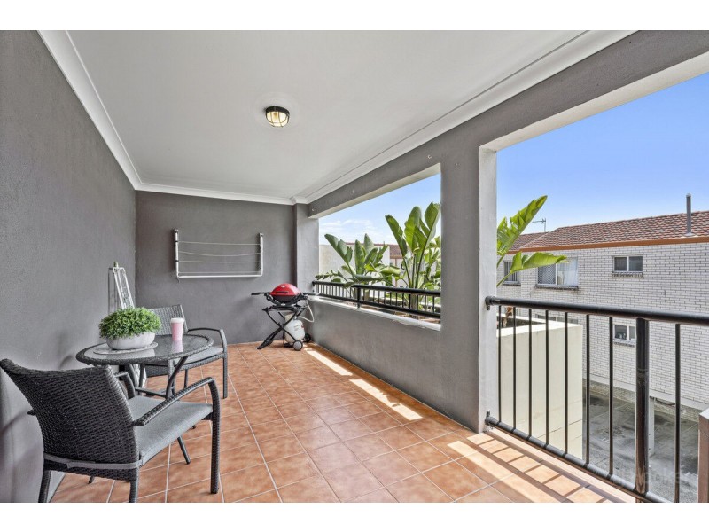 8/5 Loder Street, Biggera Waters QLD 4216