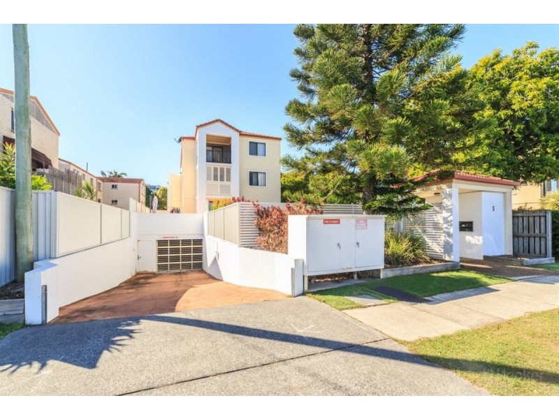 8/5 Loder Street, Biggera Waters QLD 4216