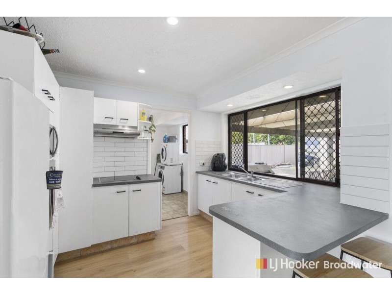 13 Wendoree Way, Coombabah QLD 4216