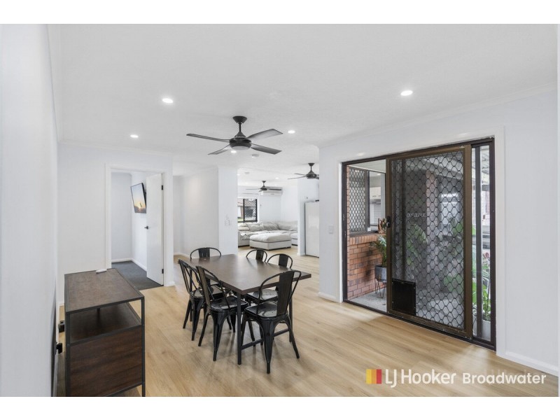 13 Wendoree Way, Coombabah QLD 4216