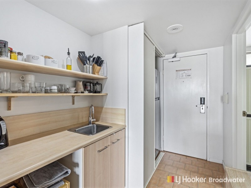 2010/56 John Lund Drive, Hope Island QLD 4212