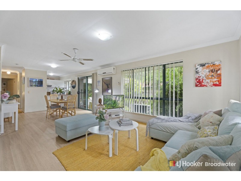 14/6 Buddy Holly Close, Parkwood QLD 4214