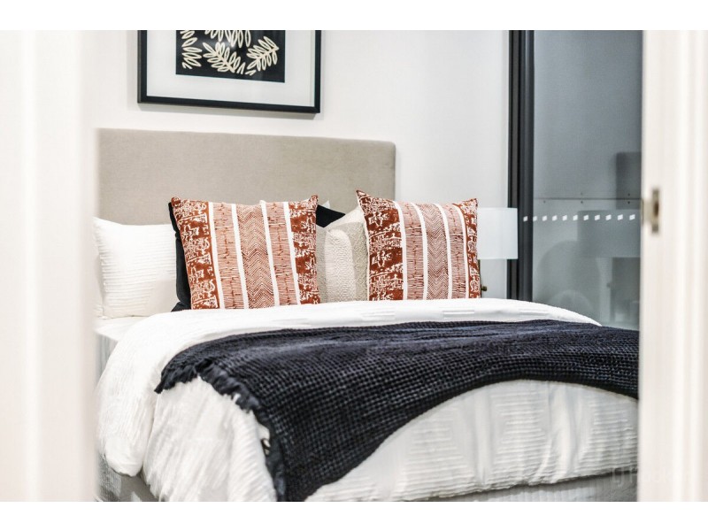 305/110 Frank Street, Labrador QLD 4215