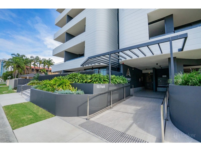 305/110 Frank Street, Labrador QLD 4215