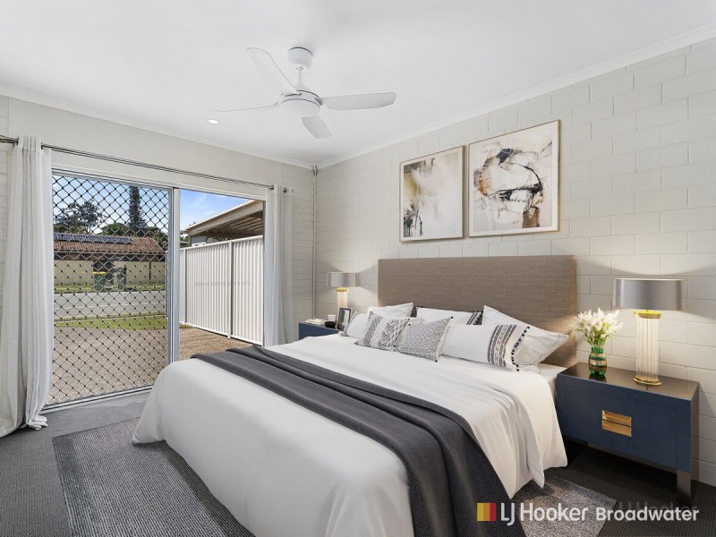 2/144 Kumbari Avenue, Labrador QLD 4215