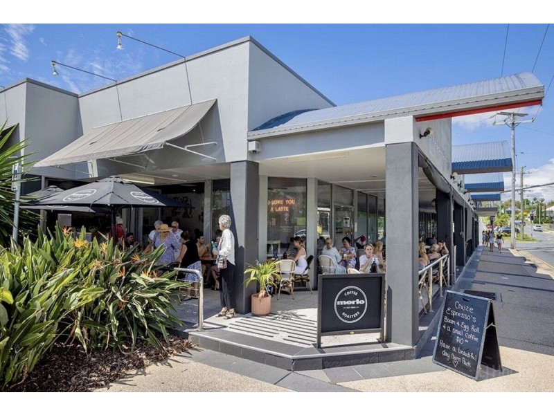 2/144 Kumbari Avenue, Labrador QLD 4215