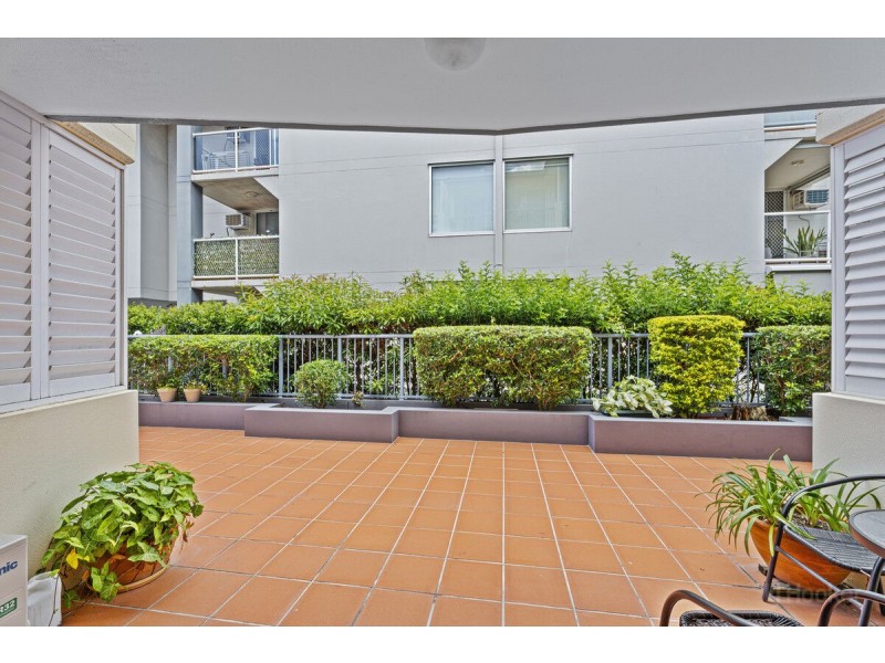 6/416 Marine Parade, Biggera Waters QLD 4216