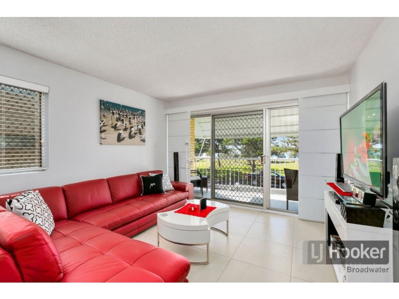 19/224 Marine Parade, Labrador QLD 4215