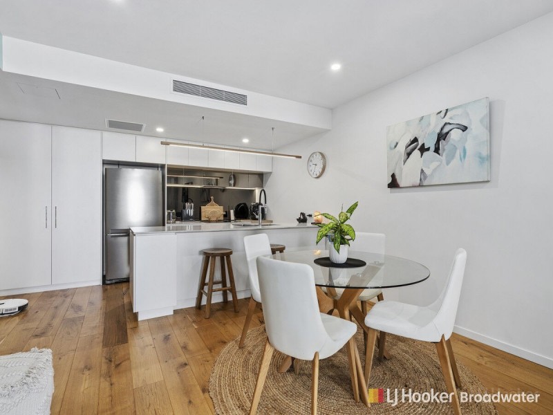 708/110 Frank Street, Labrador QLD 4215