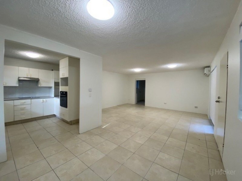 1/11 Tima Avenue, Surfers Paradise QLD 4217
