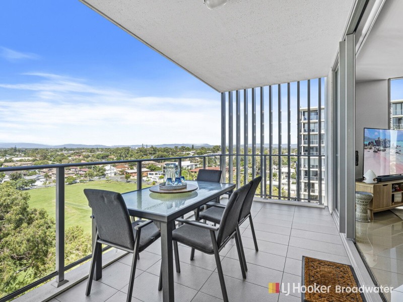 908/378 Marine Parade, Labrador QLD 4215